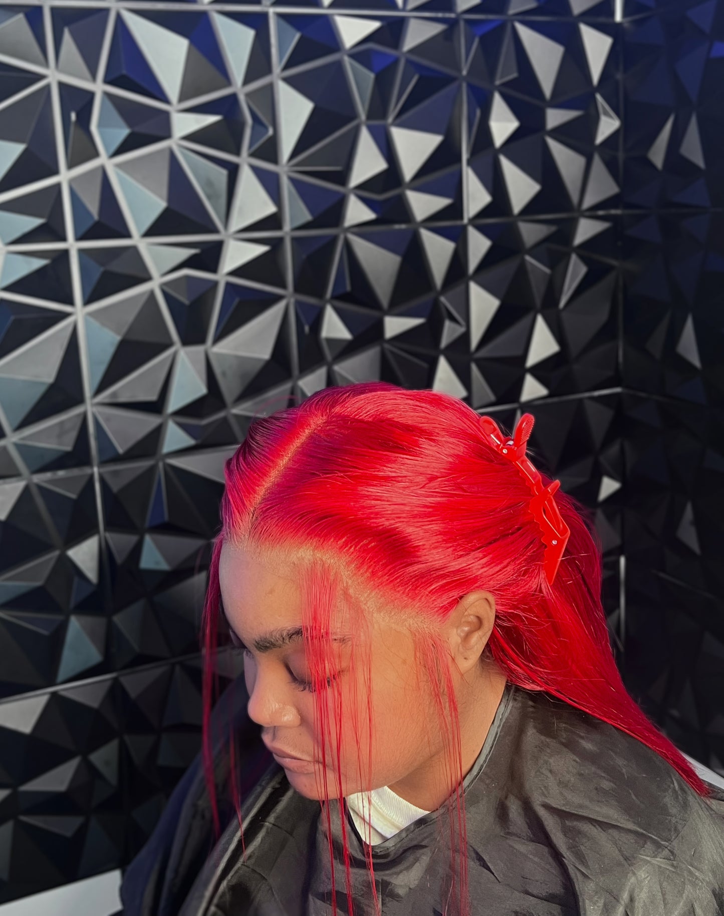 Crimson hair color Blunt cut wig