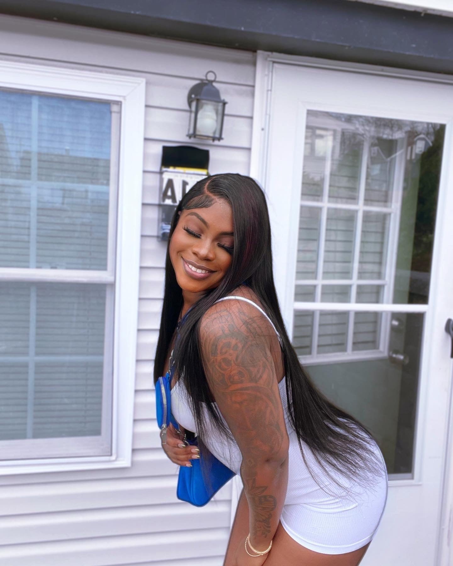 Straight lace front wig