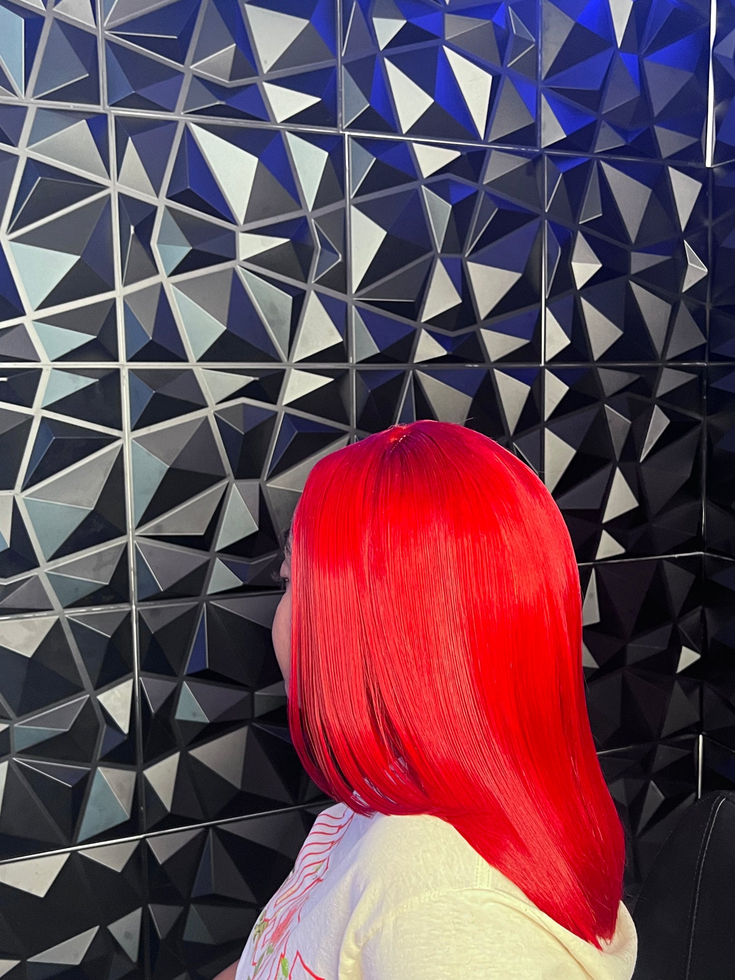 Crimson hair color Blunt cut wig